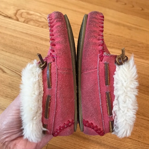 Minnetonka moccasins Charley Slipper Toddler Little Kid Bright Pink girls size 7 - Picture 4 of 9